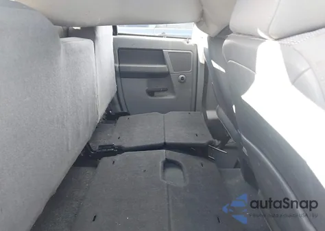 2008 Dodge Ram 1500 Slt z USA, uszkodzony, nr VIN 1D7HU18238S586752